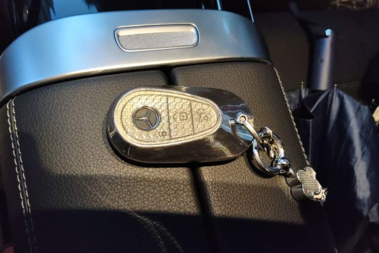 Used Mercedes-Benz C-Class 2024 C 260 L Sport Edition Vehicle Key