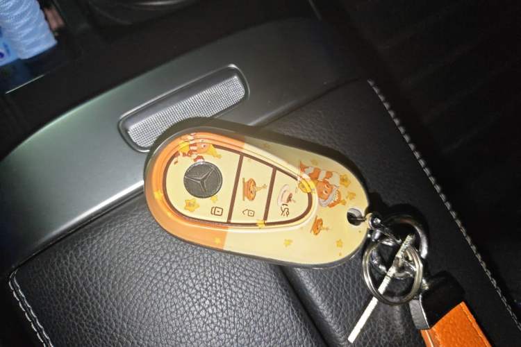 Used Mercedes-Benz C-Class 2024 C 260 L Sport Edition Vehicle Key
