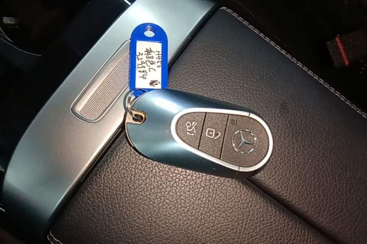 Used Mercedes-Benz C-Class 2024 C 260 L Sport Edition Vehicle Key