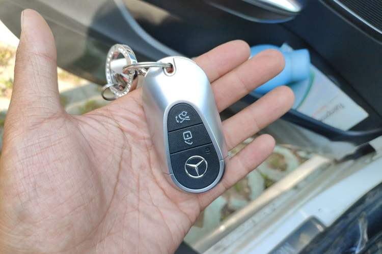 Used Mercedes-Benz C-Class 2024 Restyled C-Class 260 L Sport Edition Vehicle Key