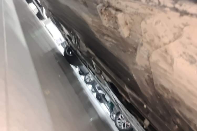 Used Mercedes-Benz C-Class 2025 C 260 L Chassis Front Right