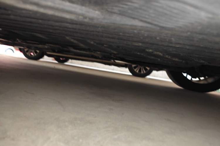 Used Mercedes-Benz C-Class 2025 C 260 L Obsidian Night Sport Edition Chassis Rear Left
