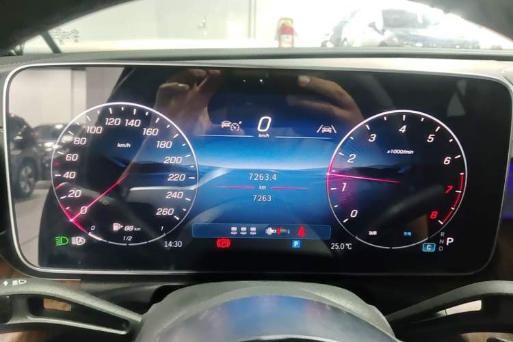 Used Mercedes-Benz C-Class 2025 C 260 L Instrument Cluster