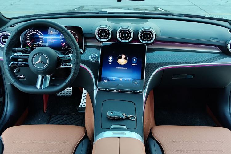 Used Mercedes-Benz C-Class 2025 Facelift C 260 L Sport Edition Interior 5