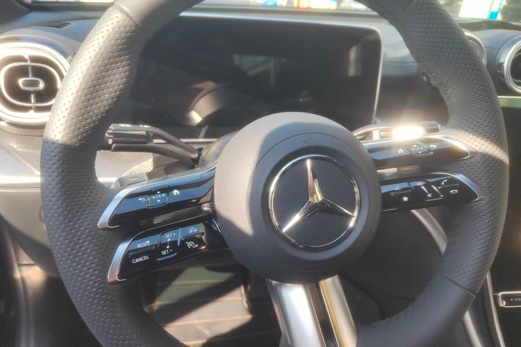 Used Mercedes-Benz C-Class 2025 Facelift C 260 L Sport Edition Interior 7