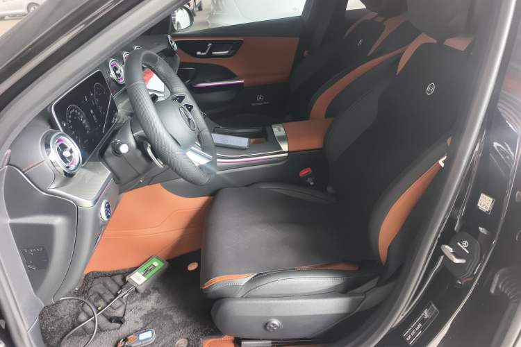 Used Mercedes-Benz C-Class 2025 Facelift C 260 L Sport Edition Left Front Seat