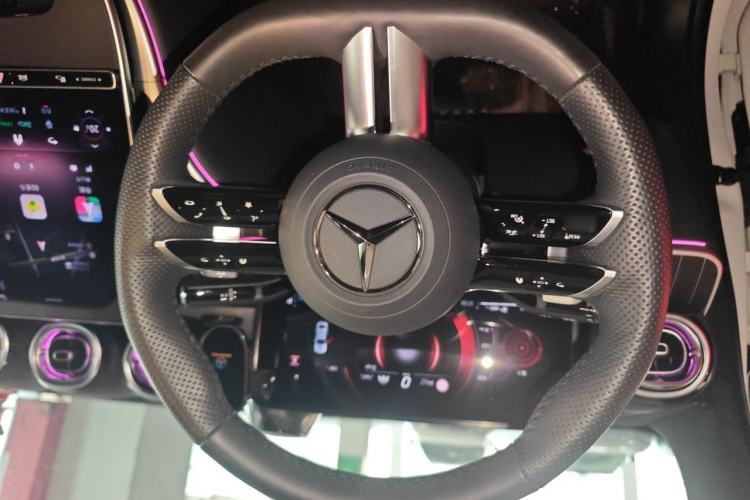 Used Mercedes-Benz C-Class 2025 C 260 L Obsidian Night Sport Edition Steering Wheel