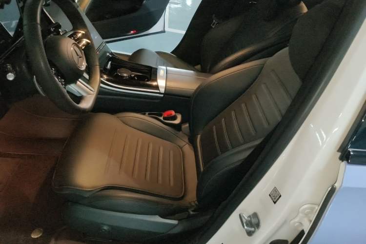 Used Mercedes-Benz C-Class 2025 C 260 L Sport Edition Left Front Seat