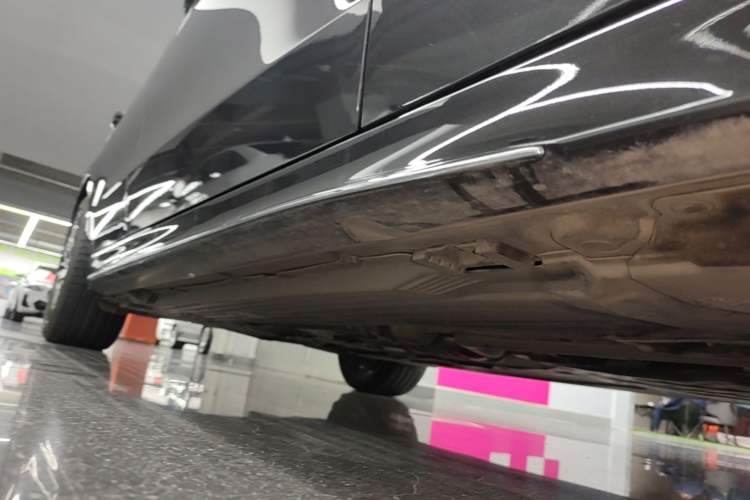 Used Mercedes-Benz C-Class 2025 Facelift C 260 L Sport Edition Chassis Front Right
