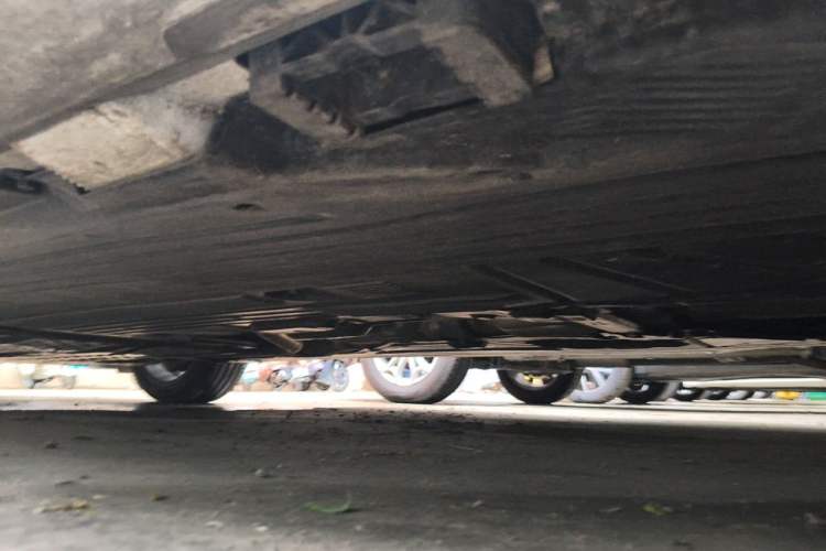 Used Mercedes-Benz C-Class 2025 C 200 L Sport Edition Chassis Rear Left