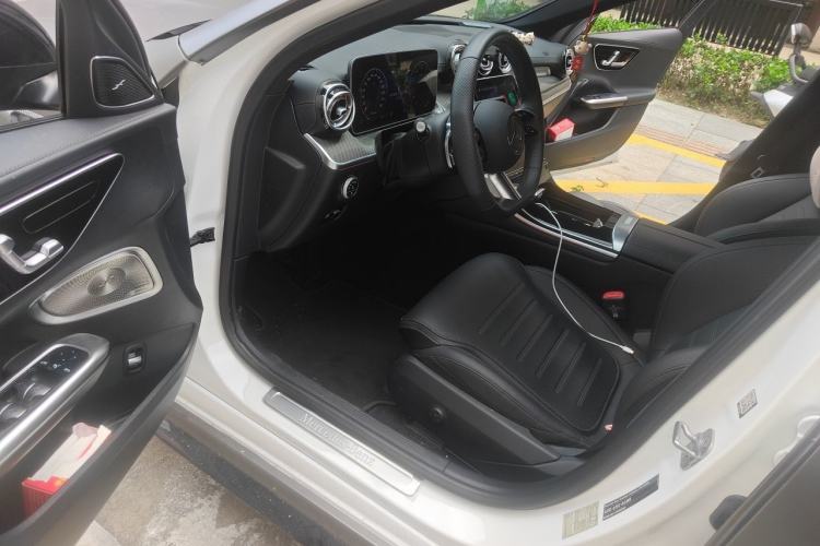 Used Mercedes-Benz C-Class 2025 C 260 L Obsidian Night Sport Edition Driver Seat