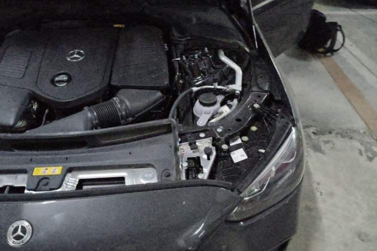 Used Mercedes-Benz C-Class 2025 Facelift C 260 L Sport Edition Engine Bay Left
