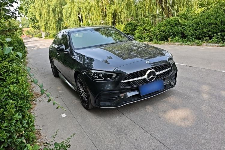Used Mercedes-Benz C-Class 2025 Facelift C 260 L Sport Edition Exterior 1