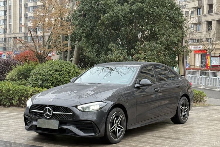 Used Mercedes-Benz C-Class 2025 Refresh C 260 L Night Edition Sports Version Exterior 3