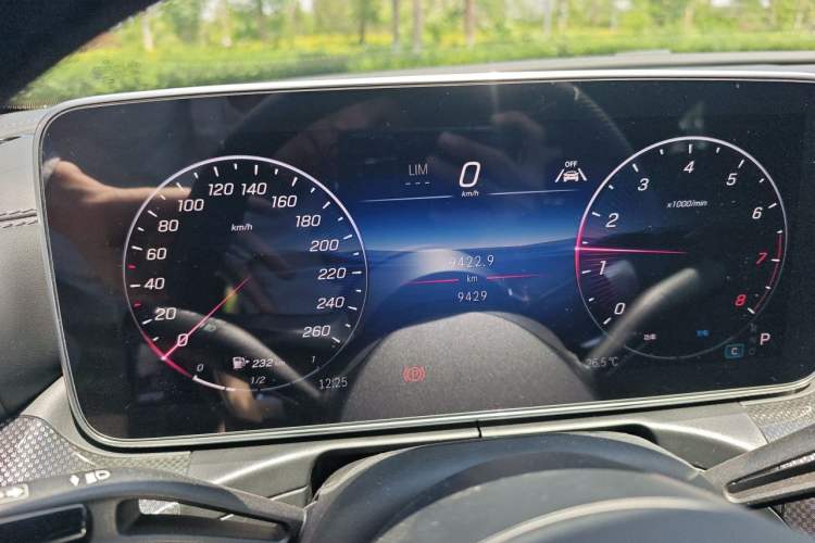 Used Mercedes-Benz C-Class 2025 Facelift C 260 L Sport Edition Instrument Cluster