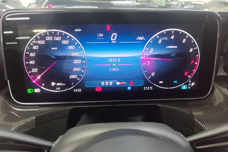Used Mercedes-Benz C-Class 2025 Facelift C 260 L Sport Edition Instrument Cluster