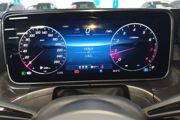 Used Mercedes-Benz C-Class 2025 Facelift C 260 L Sport Edition Instrument Cluster