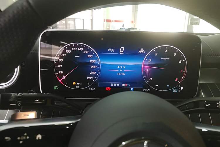 Used Mercedes-Benz C-Class 2025 C 260 L Sport Edition Instrument Cluster