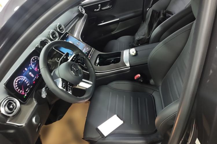 Used Mercedes-Benz C-Class 2025 Facelift C 260 L Sport Edition Left Front Seat