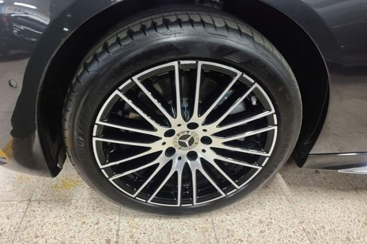 Used Mercedes-Benz C-Class 2025 Facelift C 260 L Sport Edition Left Front Wheel Hub