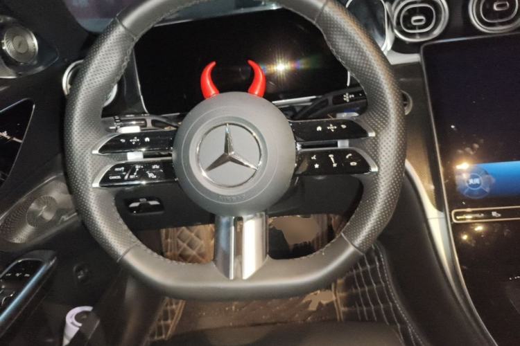 Used Mercedes-Benz C-Class 2025 Facelift C 260 L Sport Edition Steering Wheel