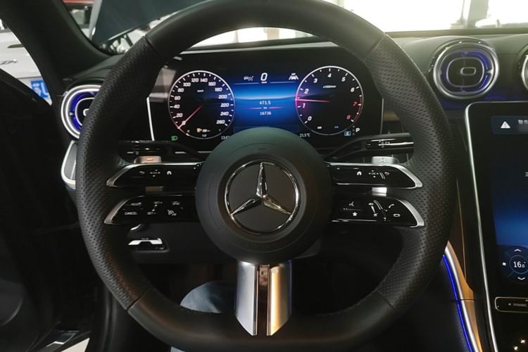 Used Mercedes-Benz C-Class 2025 C 260 L Sport Edition Steering Wheel