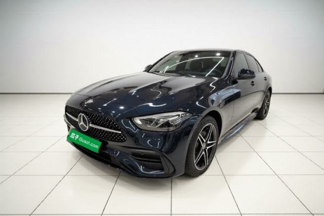 Ojetý Mercedes-Benz C-Class 2025 Refresh C 260 L Night Edition Sports Version