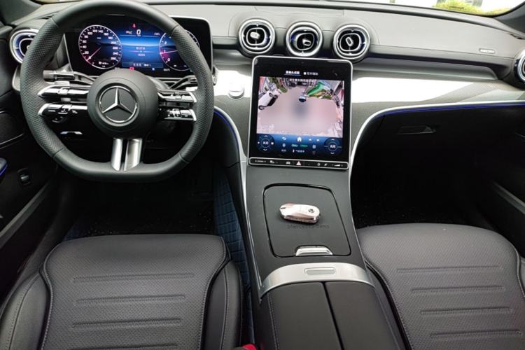 Used Mercedes-Benz C-Class 2025 C 260 L Sport Edition Center Console