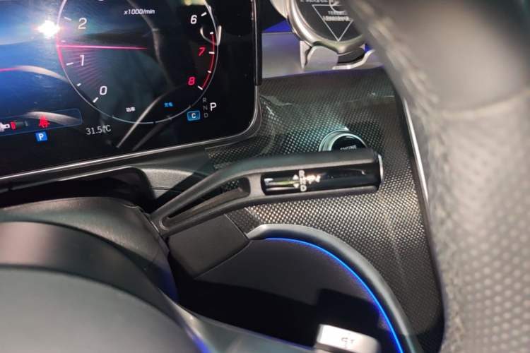 Used Mercedes-Benz C-Class 2025 C 260 L Obsidian Night Sport Edition Gear Lever