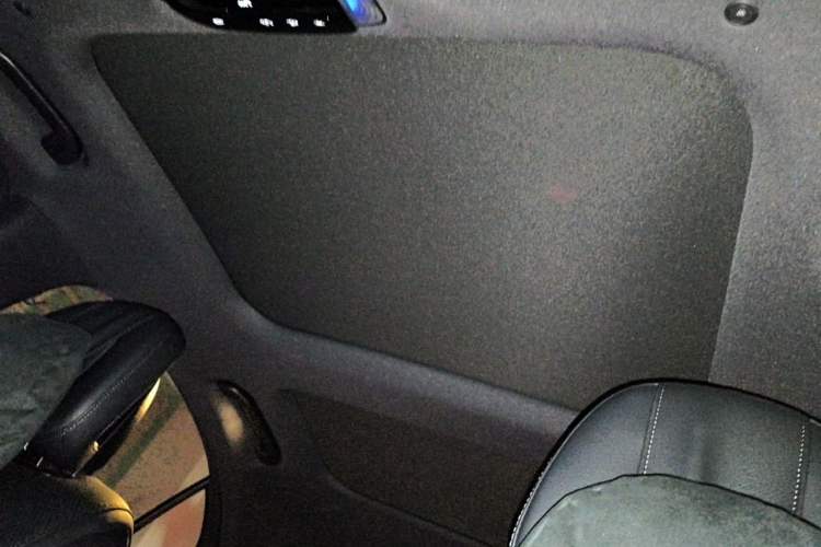 Used Mercedes-Benz C-Class 2025 Refresh C 260 L Night Edition Sports Version Headliner