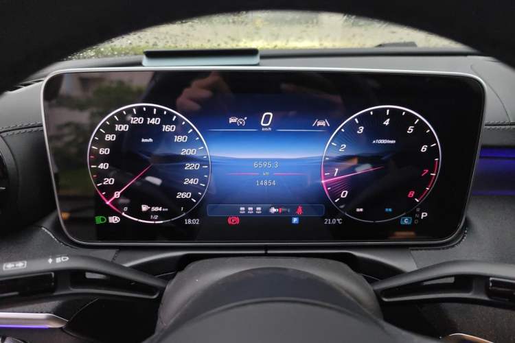 Used Mercedes-Benz C-Class 2025 C 260 L Sport Edition Instrument Cluster