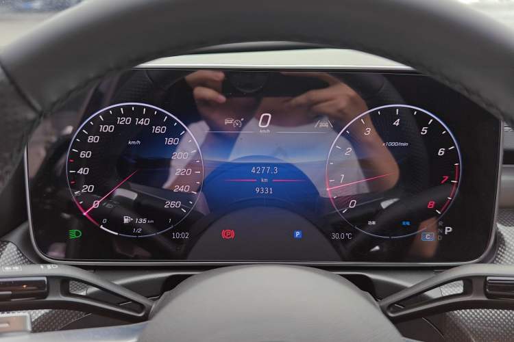 Used Mercedes-Benz C-Class 2025 Facelift C 260 L Sport Edition Instrument Cluster