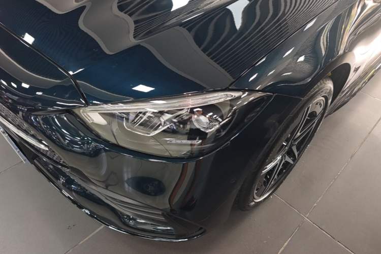 Used Mercedes-Benz C-Class 2025 C 260 L Obsidian Night Sport Edition Left Front Headlight