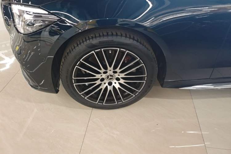 Used Mercedes-Benz C-Class 2025 Facelift C 260 L Sport Edition Left Front Wheel Hub