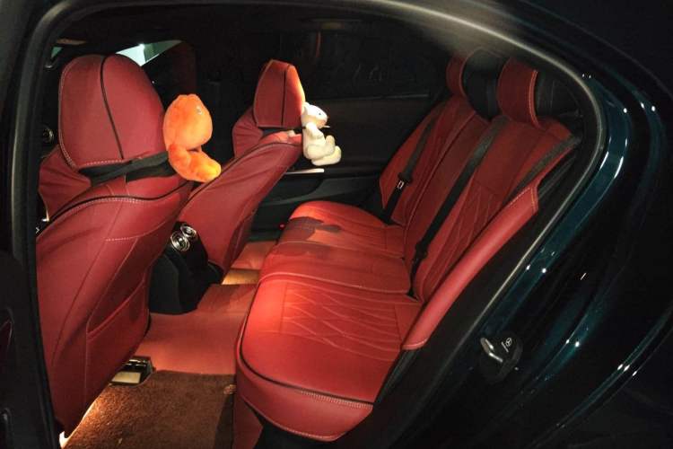 Used Mercedes-Benz C-Class 2025 Facelift C 260 L Sport Edition Left Rear Seat