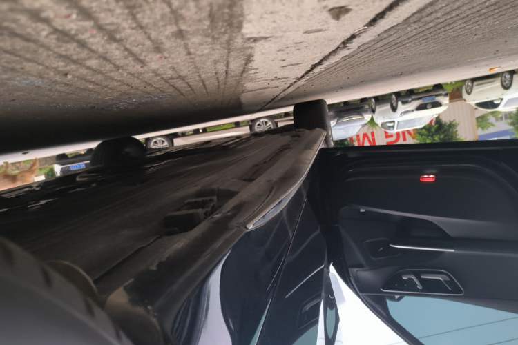 Used Mercedes-Benz C-Class 2025 C 260 L Sport Edition Left Side Sill