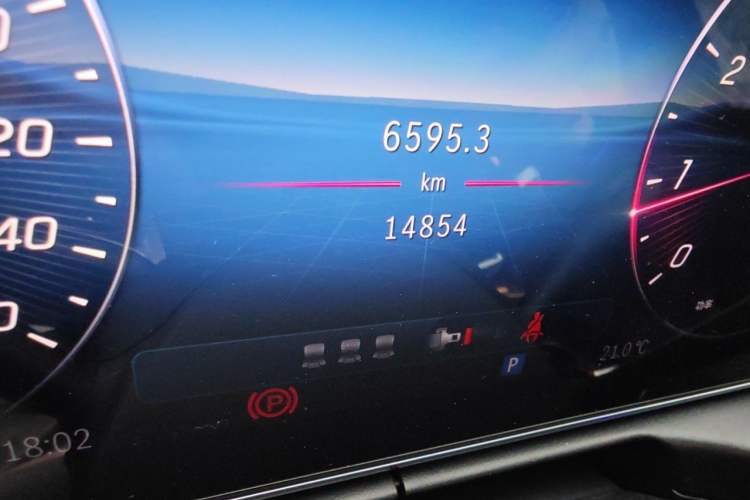 Used Mercedes-Benz C-Class 2025 C 260 L Sport Edition Odometer Close Up