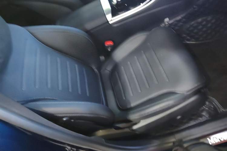 Used Mercedes-Benz C-Class 2025 C 260 L Sport Edition Right Front Seat