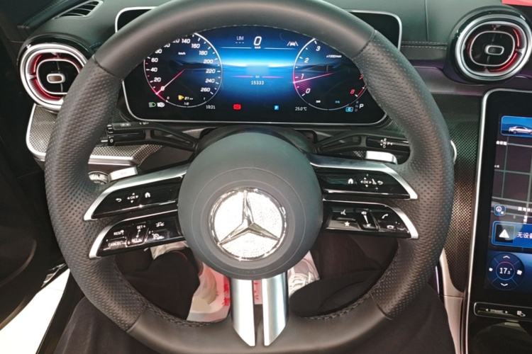 Used Mercedes-Benz C-Class 2025 Facelift C 260 L Sport Edition Steering Wheel