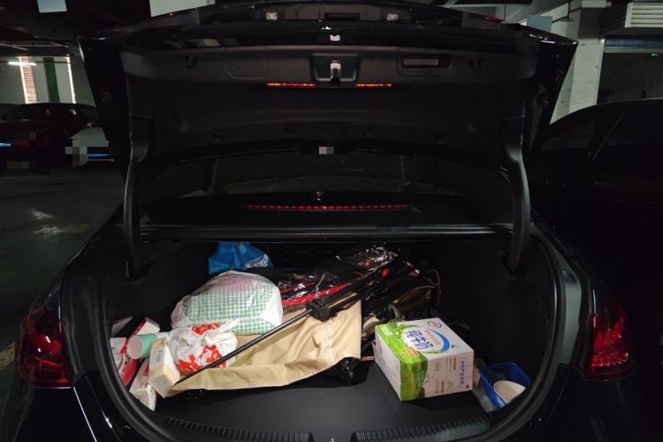 Used Mercedes-Benz C-Class 2025 Facelift C 260 L Sport Edition Trunk