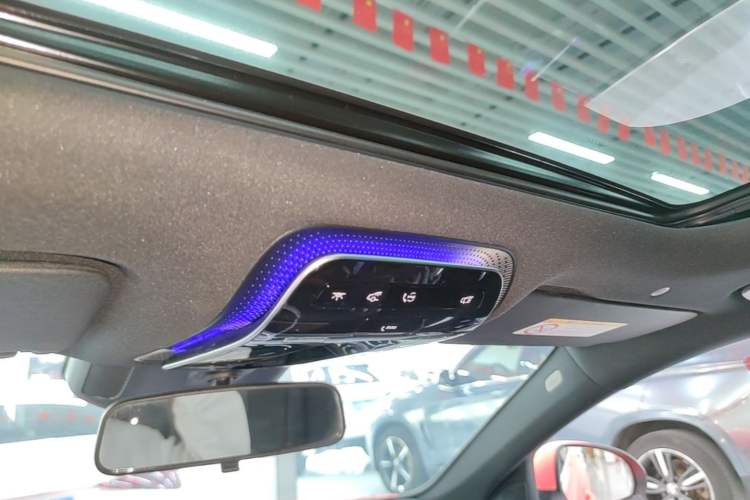 Used Mercedes-Benz C-Class 2025 Facelift C 260 L Sport Edition Headliner