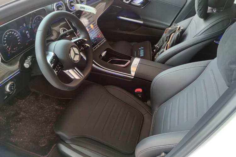 Used Mercedes-Benz C-Class 2025 Facelift C 260 L Sport Edition Left Front Seat