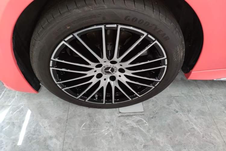 Used Mercedes-Benz C-Class 2025 Facelift C 260 L Sport Edition Left Front Wheel Hub