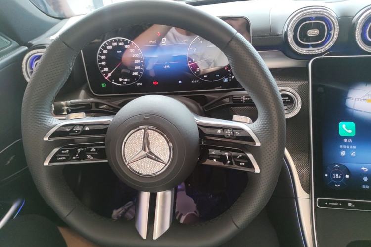 Used Mercedes-Benz C-Class 2025 Facelift C 260 L Sport Edition Steering Wheel