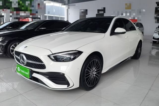 Ojetý Mercedes-Benz C-Class 2025 Facelift C 260 L Sport Edition