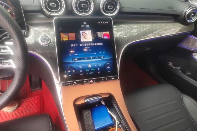 Used Mercedes-Benz C-Class 2025 C 260 L Sport Edition Audio And AC Panel
