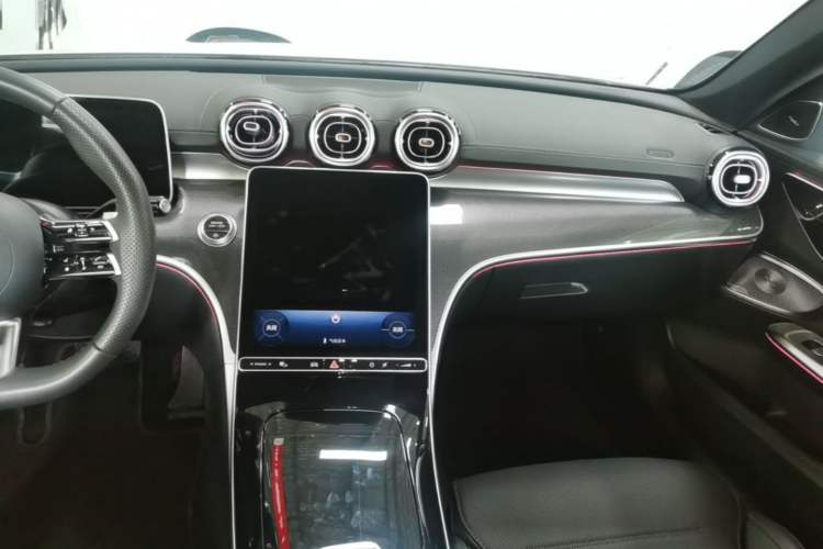 Used Mercedes-Benz C-Class 2025 C 260 L Obsidian Night Sport Edition Audio And AC Panel
