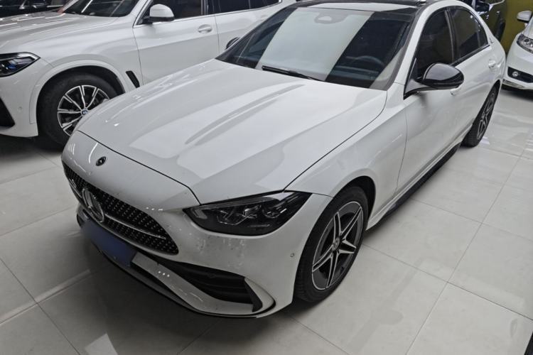 Used Mercedes-Benz C-Class 2025 C 260 L Obsidian Night Sport Edition Guazi used car, China used car export, Used car for sale, Used  cars, Cheapest cars for sale