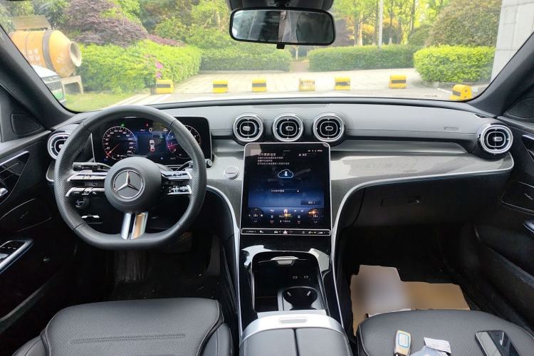 Used Mercedes-Benz C-Class 2025 C 260 L Sport Edition Center Console