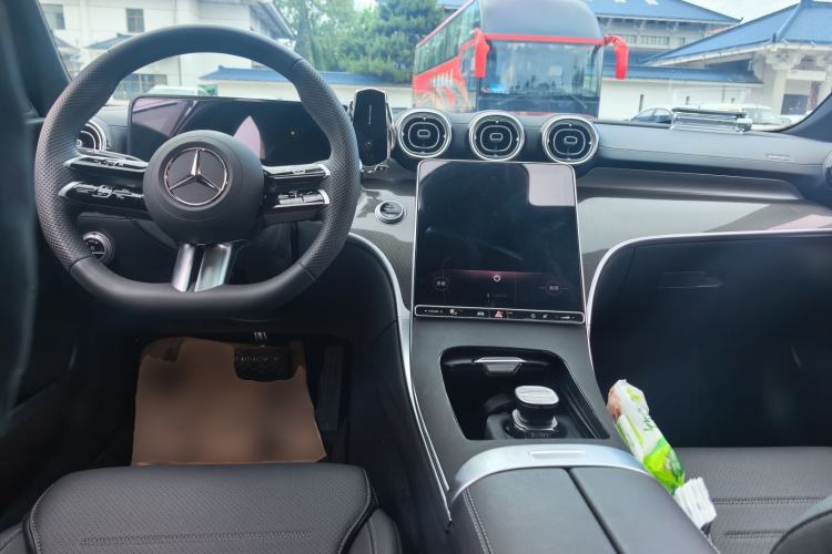 Used Mercedes-Benz C-Class 2025 Refresh C 260 L Night Edition Sports Version Center Console